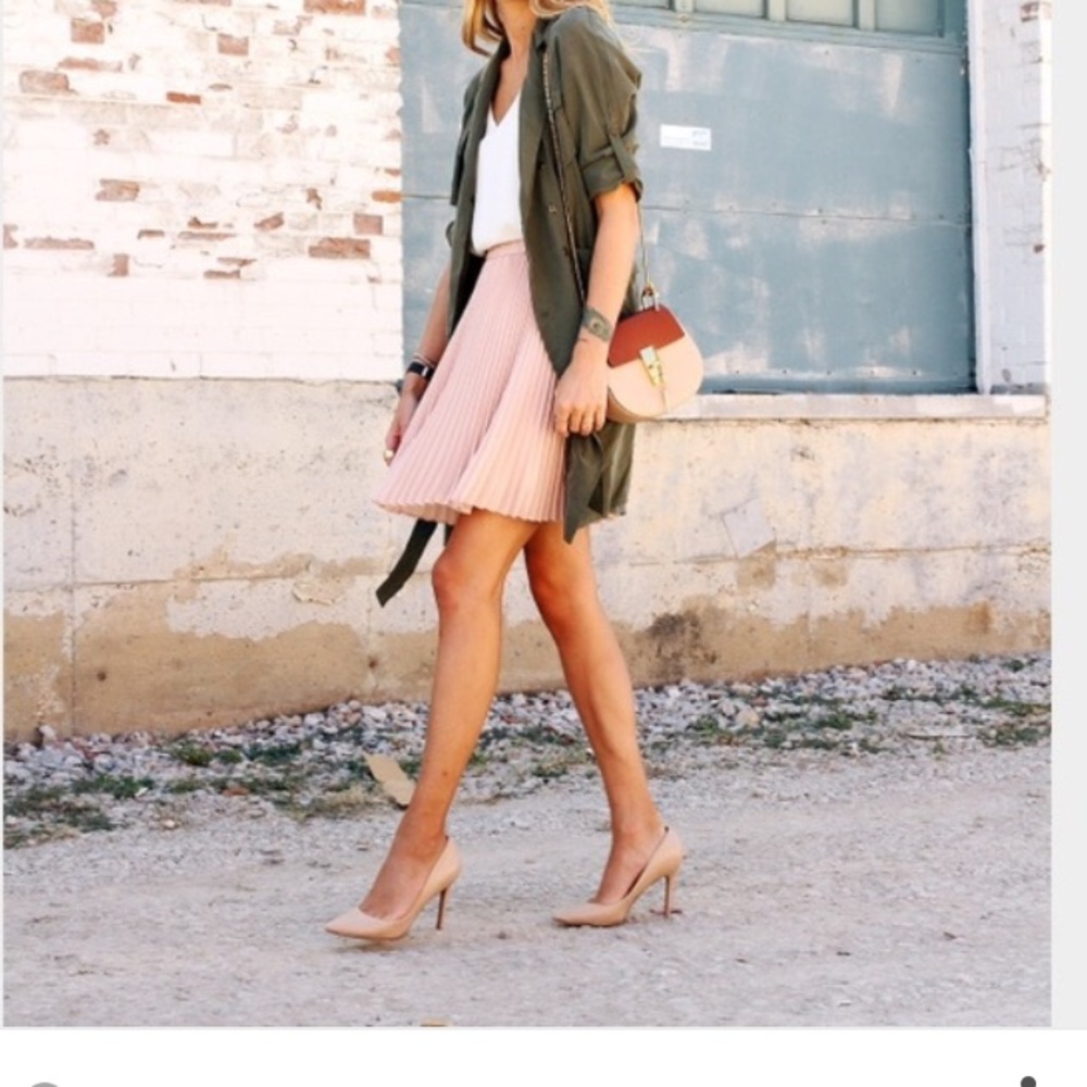 Pleated mini skirt