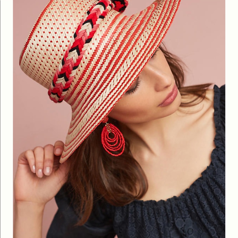 I NEED this hat 🙏🏻