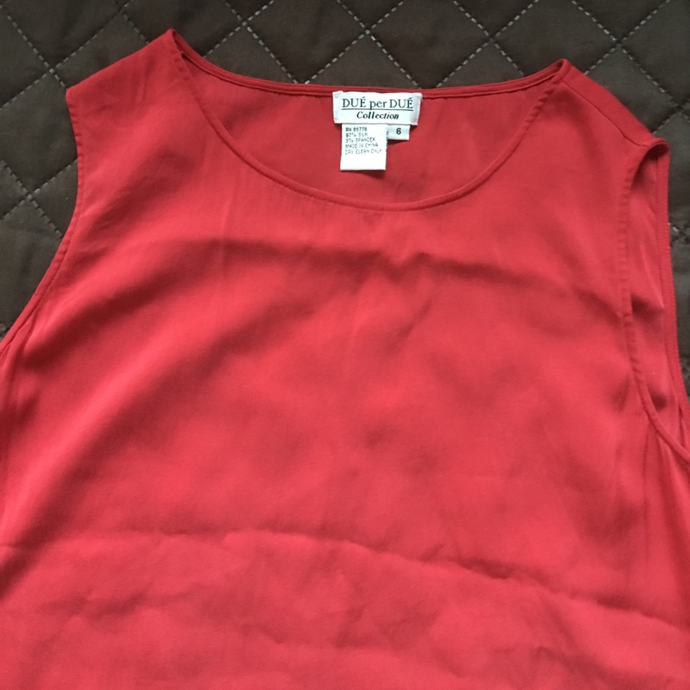 Pretty red sleeveless tops