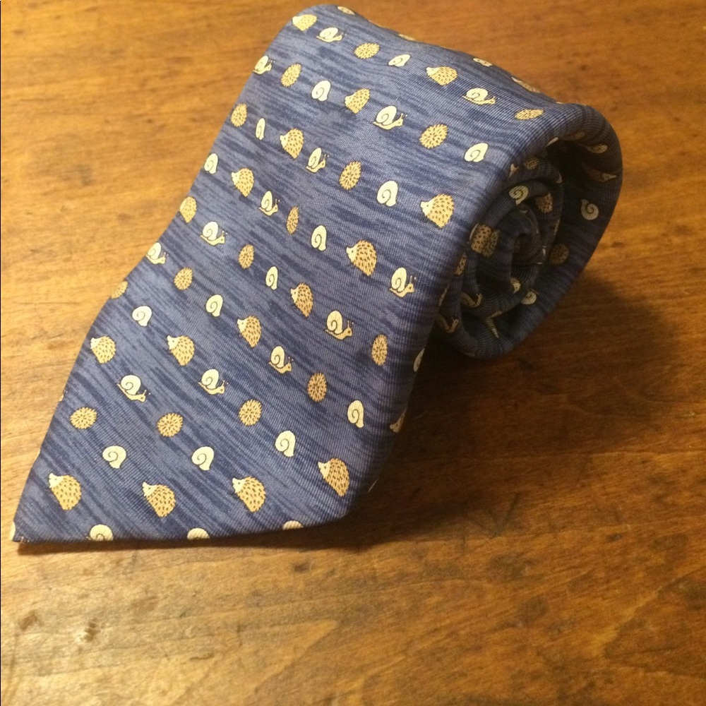 Hermés Hedgehog Snail Tie