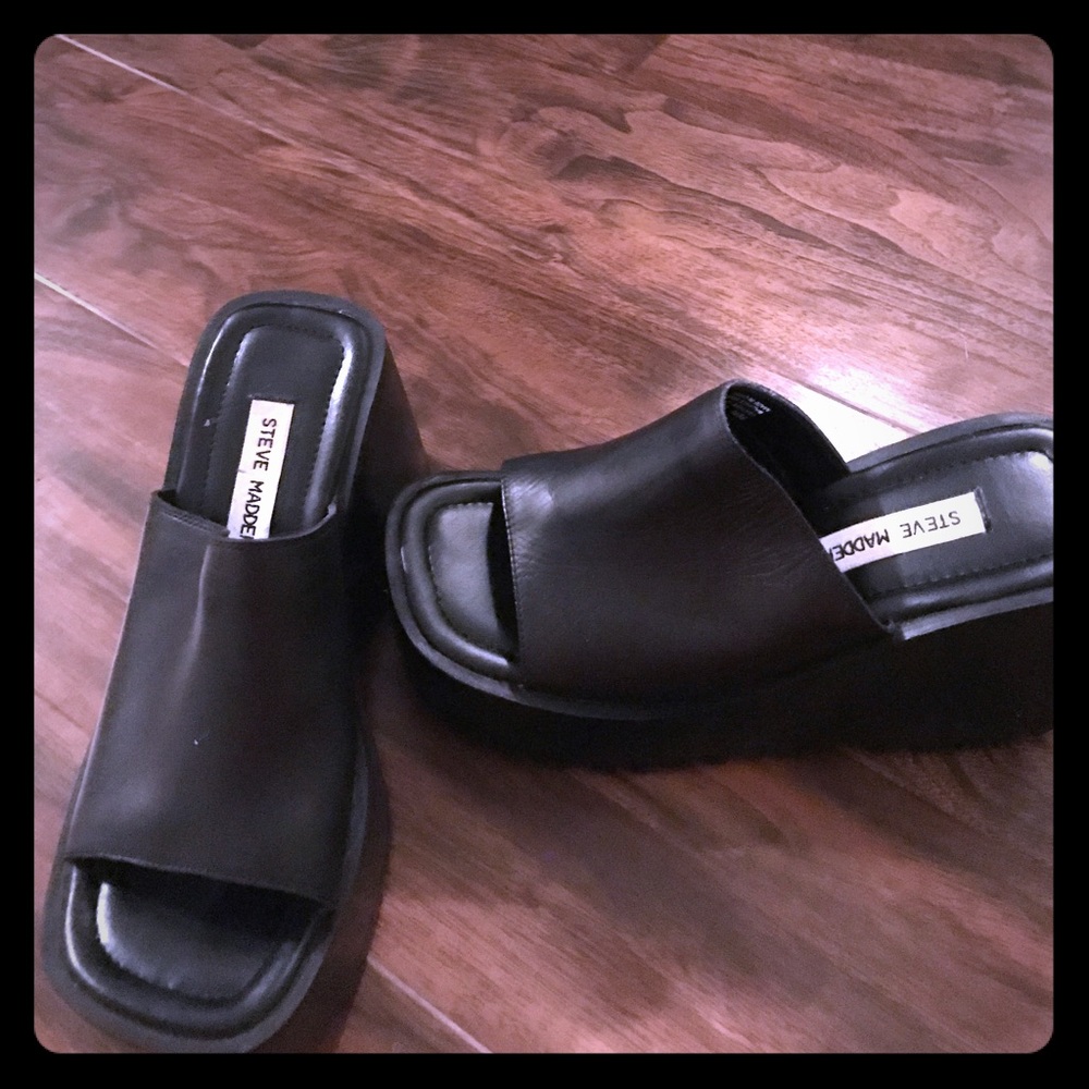 Steve Madden wedge sandals