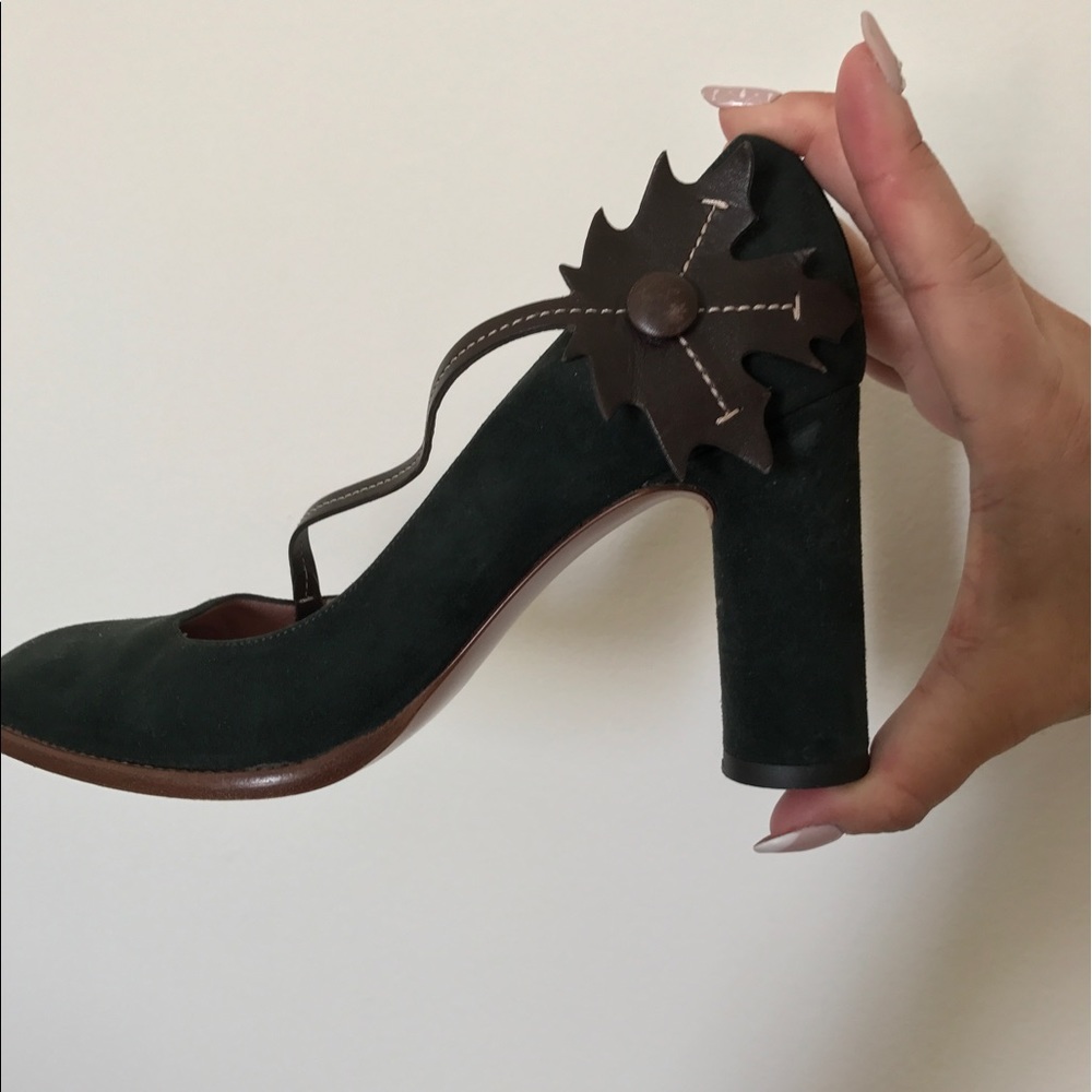 MOSCHINO Cheap and Chic Classic pumps Sz 37 1/2