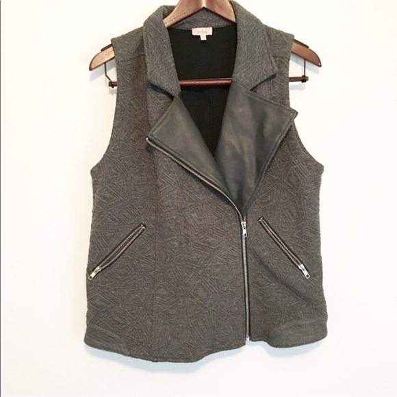 Stitch Fix Jackets & Blazers - Stitch Fix x Pixley Dalila Grey Quilted Moto Vest