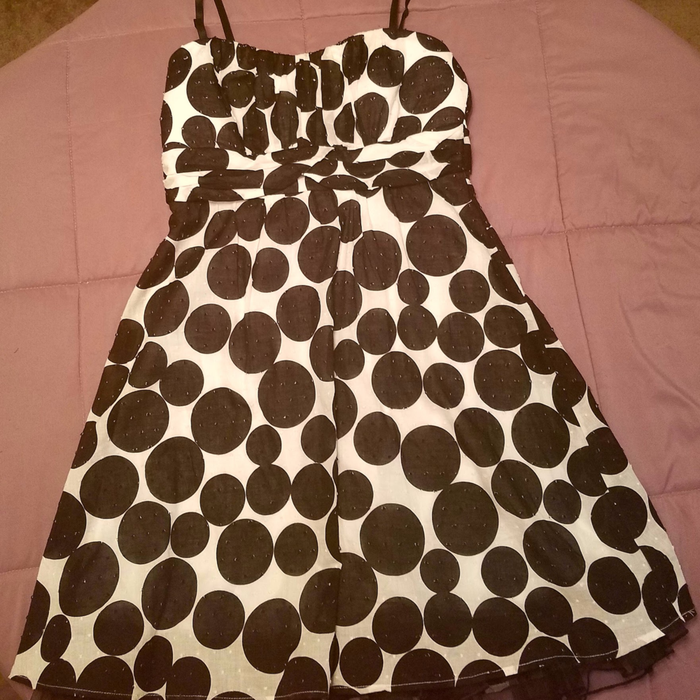 💜Black And White Polka Dot Dress💜