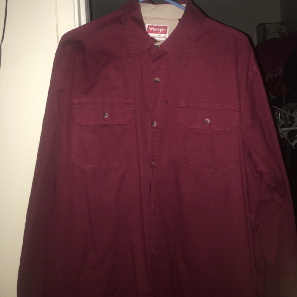 Wrangler button down shirt