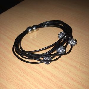 Women's bracelet