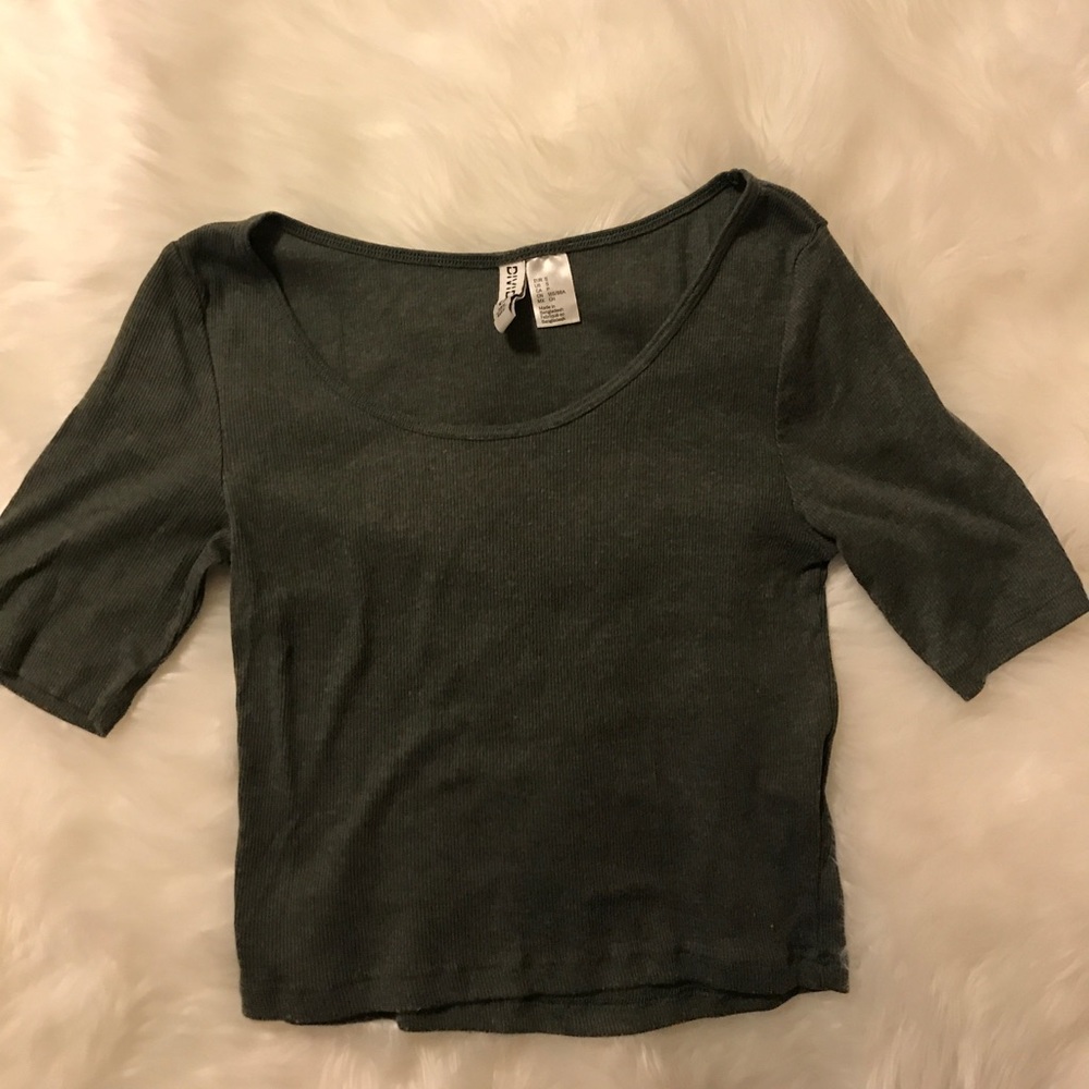 Scoop Neck Crop Top