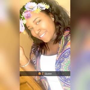 Meet your Posher, Mya