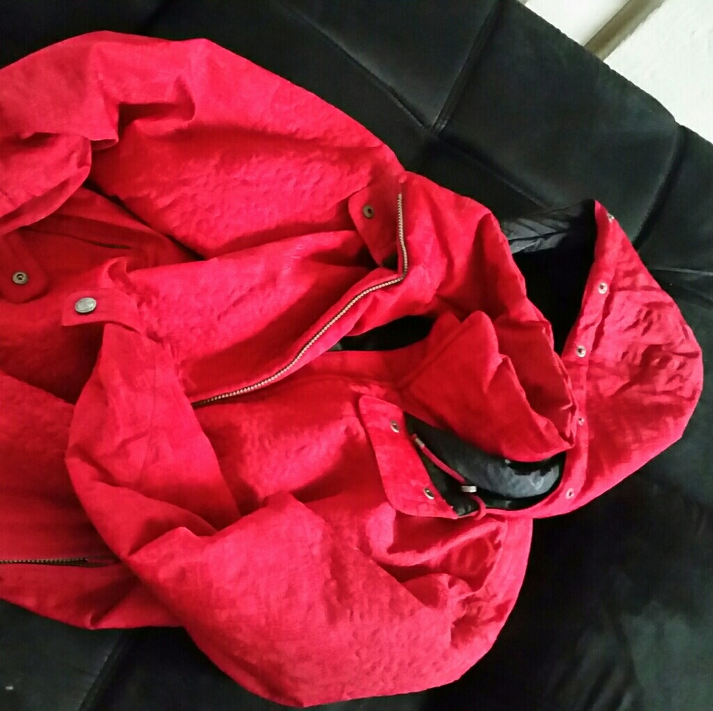 Head brand red snow jacket