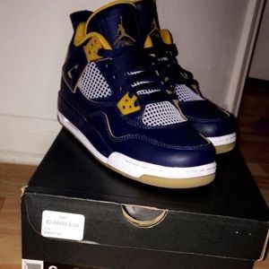 retro 4 navy blue