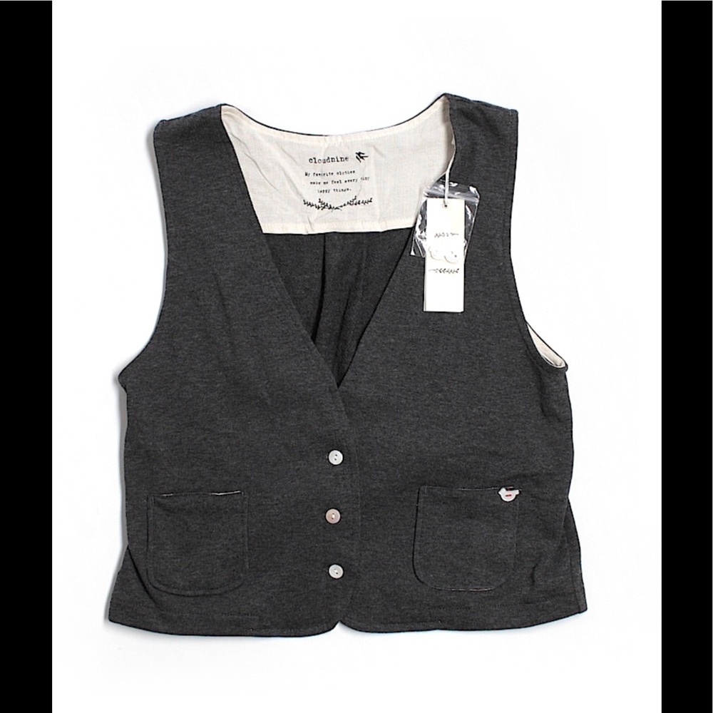 Cloud9 gray vest
