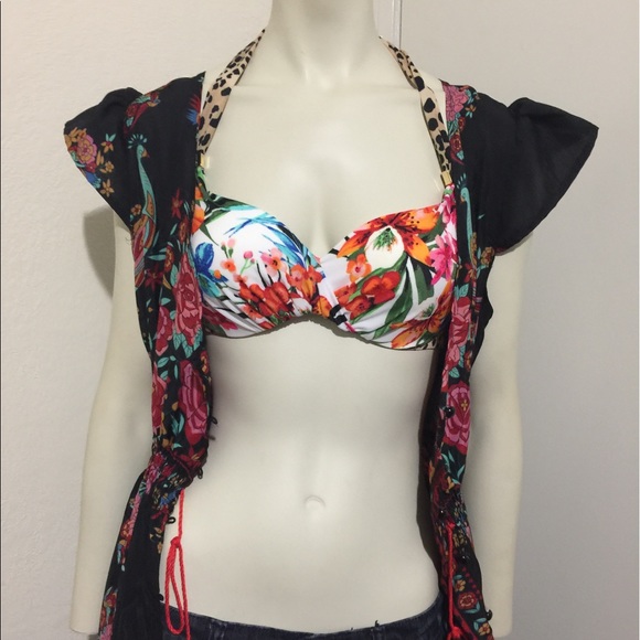 Victoria Secret Swim Top Size 34B - Picture 2 of 6