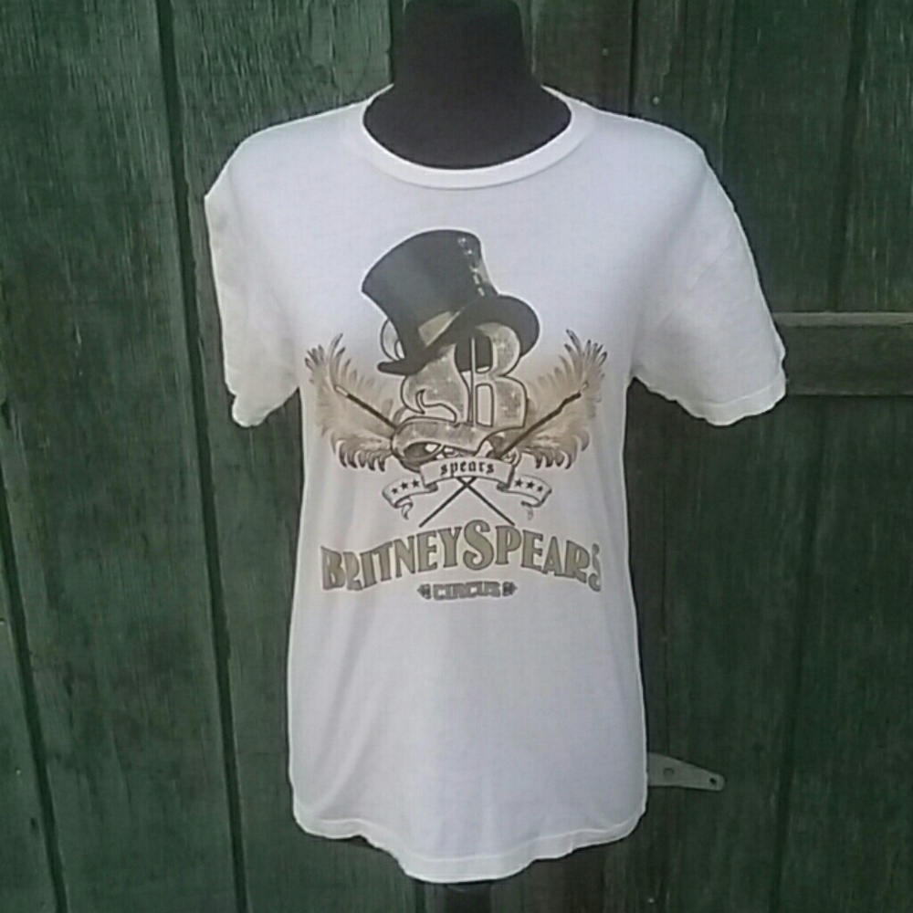 Britney Spears tee sale 8/14 to 8/20