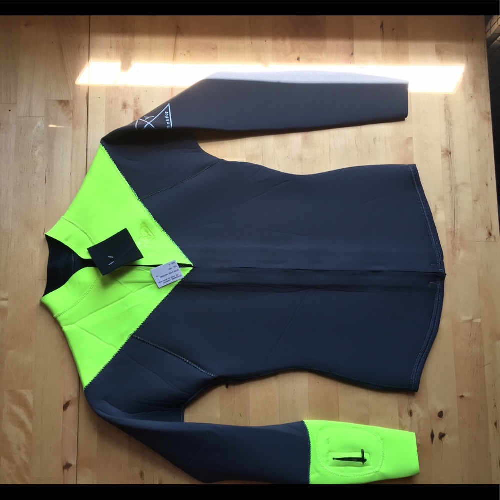 Roxy zip-up neoprene jacket