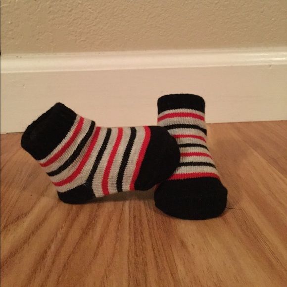 Black red and gray socks - Picture 4 of 4