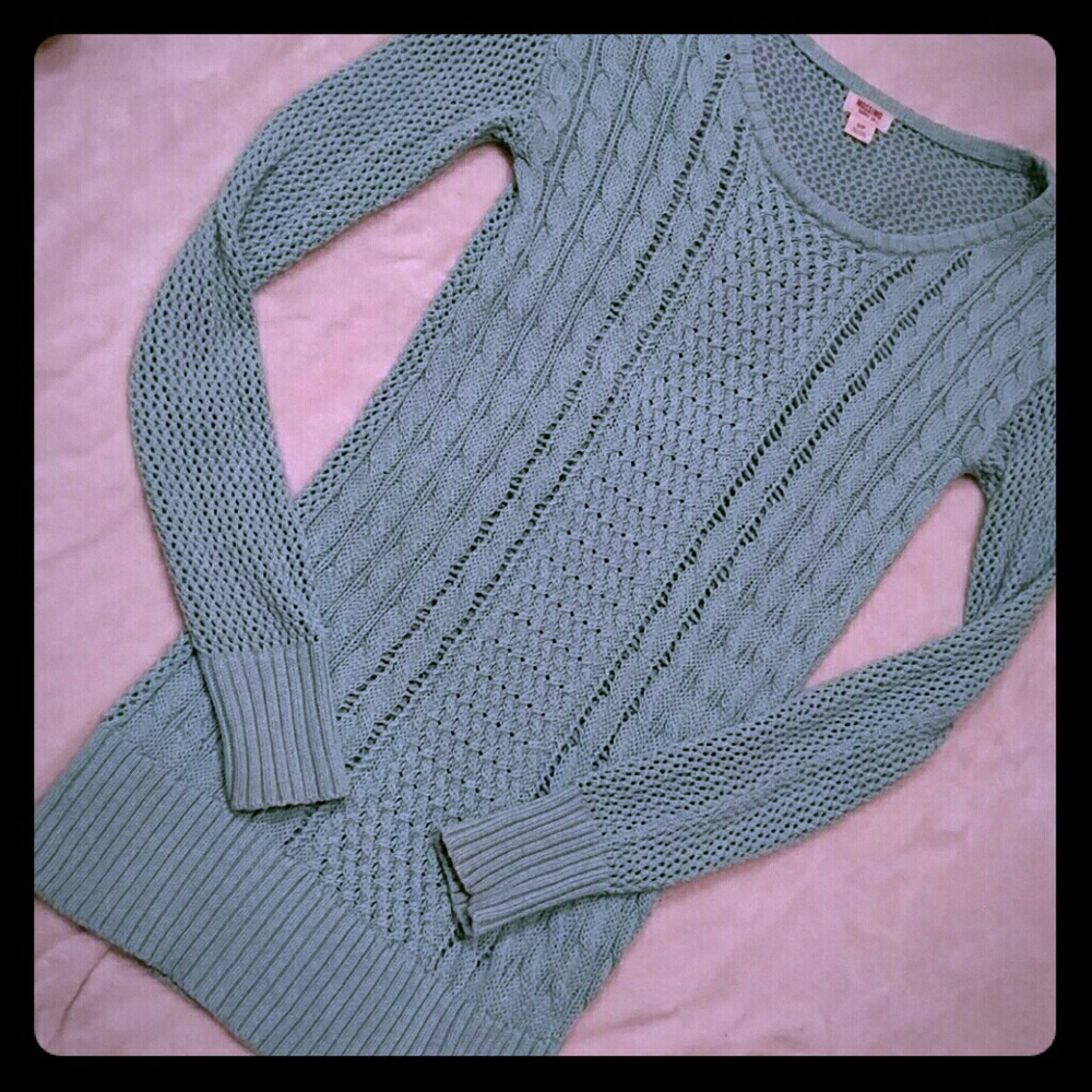Light blue long sweater
