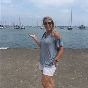 Meet your Posher, Amy