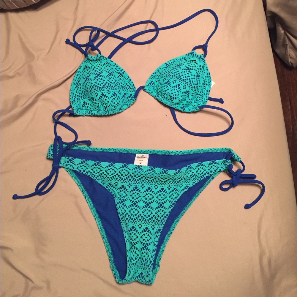 Aqua Lacey Hollister Bikini