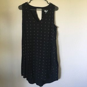 Classic, Breezy Black Patterned Tunic Dress