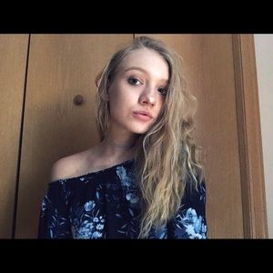 Meet your Posher, Ashleigh