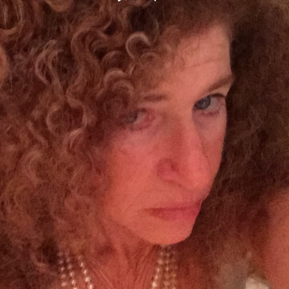Meet your Posher, Benita
