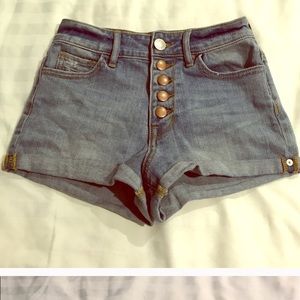 Kendall and Kylie High Rise Shorts 0