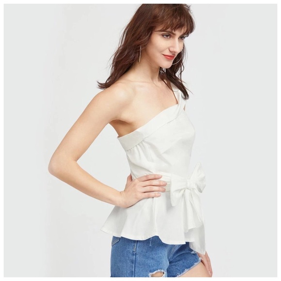 Gorgeous White One Shoulder Top DA48 - Picture 3 of 5