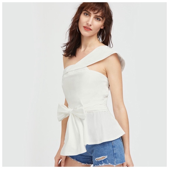 Gorgeous White One Shoulder Top DA48 - Picture 2 of 5