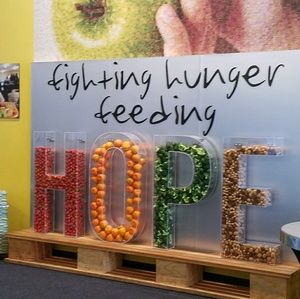 Meet your Posher, Marilyn