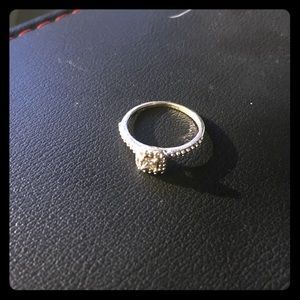 Diamond ring