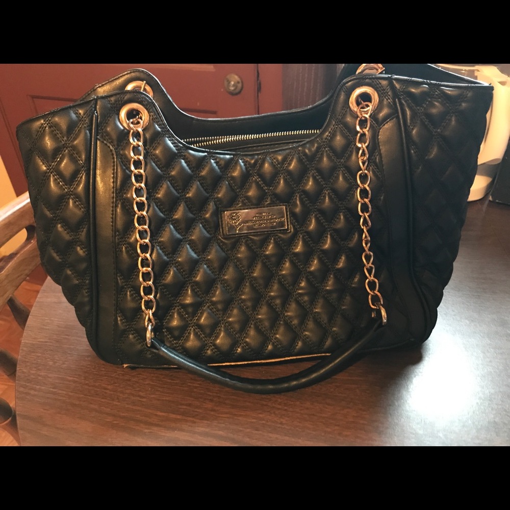 Black Quilted Leather Shoulder Bag w/ Gold Chain