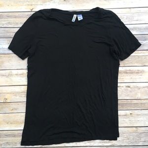 Black H&M high slit Tshirt