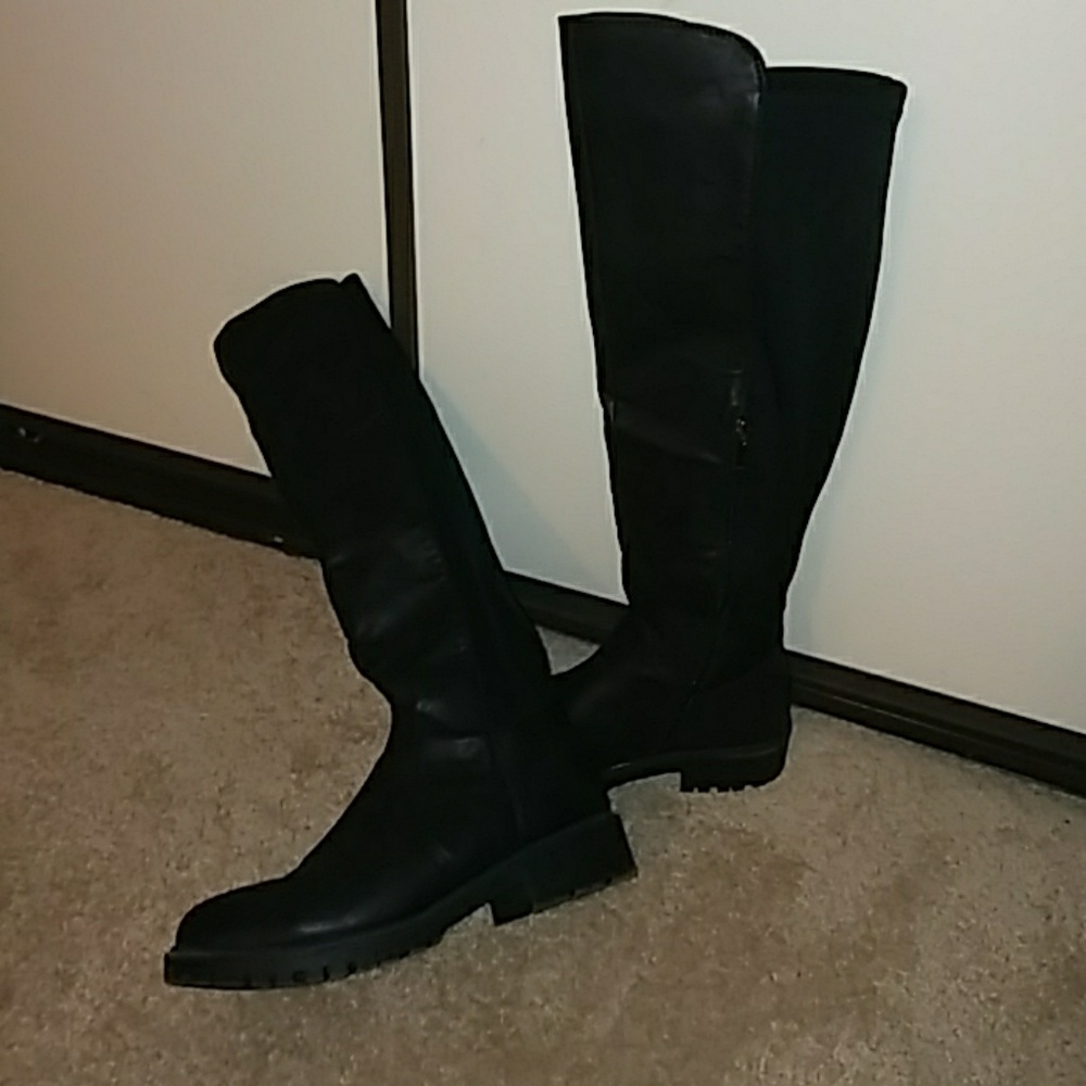 Knee high steve Madden boots