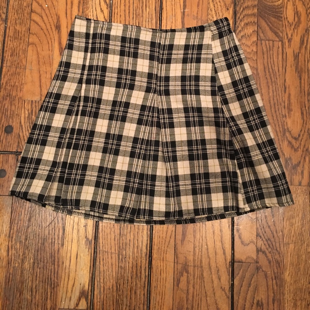 Brandy Melville skirt
