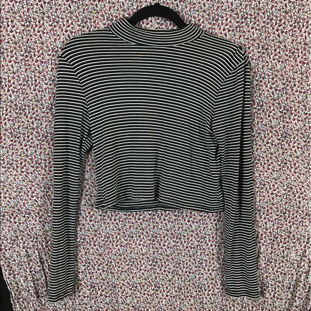 charlotte russe crop top