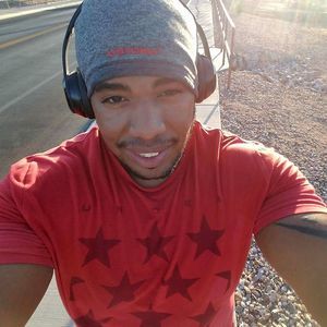 Meet your Posher, Louis