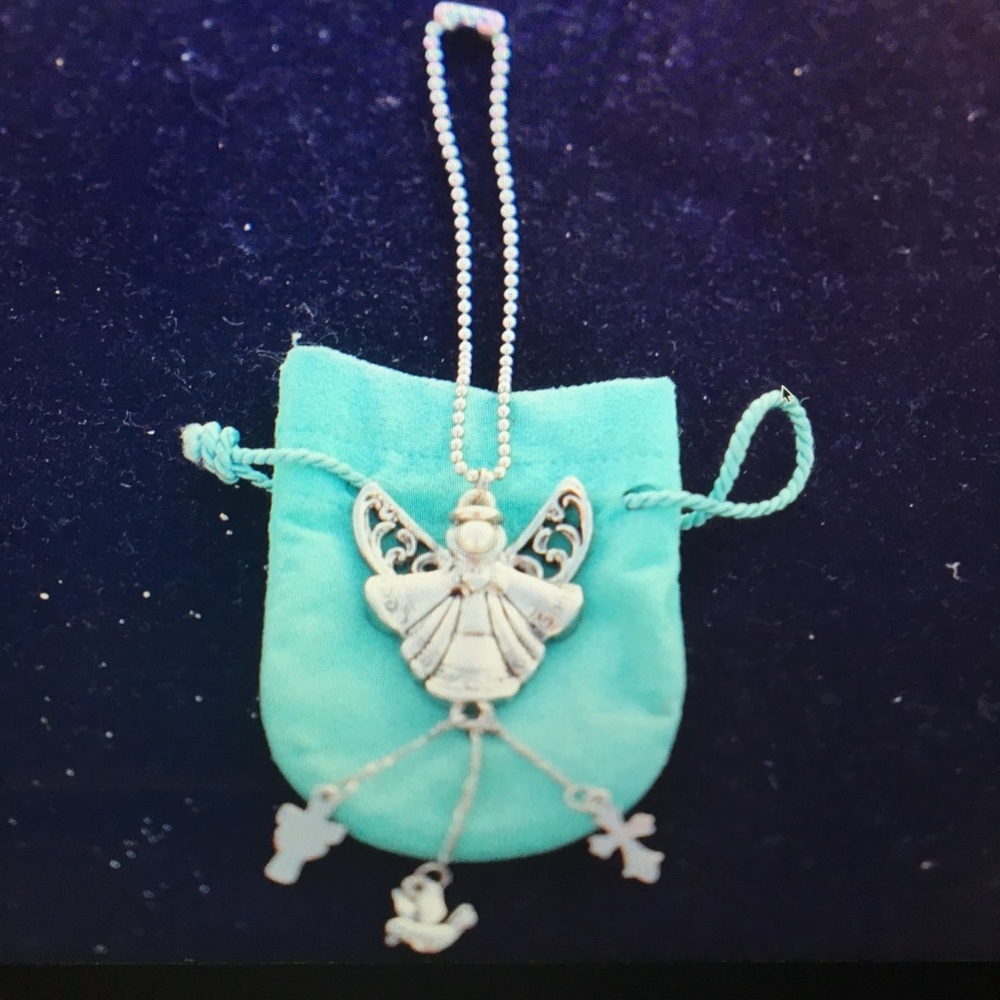 Beautiful silver Angel charm with pearl face