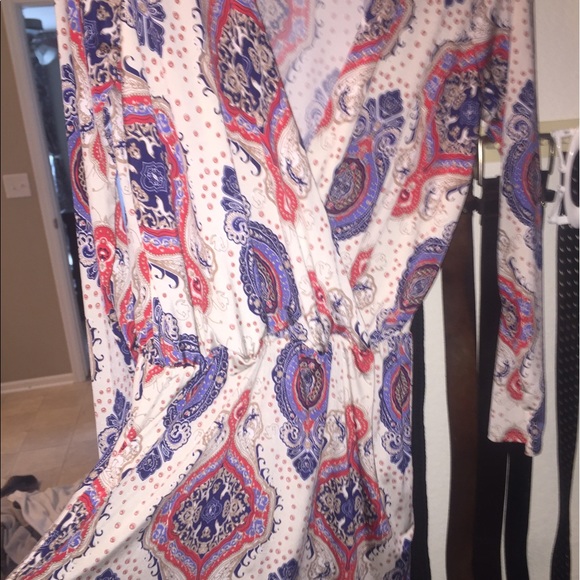Gorgeous print tunic with elastic waist - Picture 3 of 4