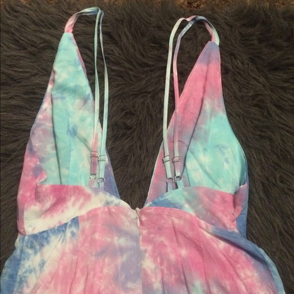 HOST PICK- nwt tie dye dress 🎨🌈 - Picture 6 of 8