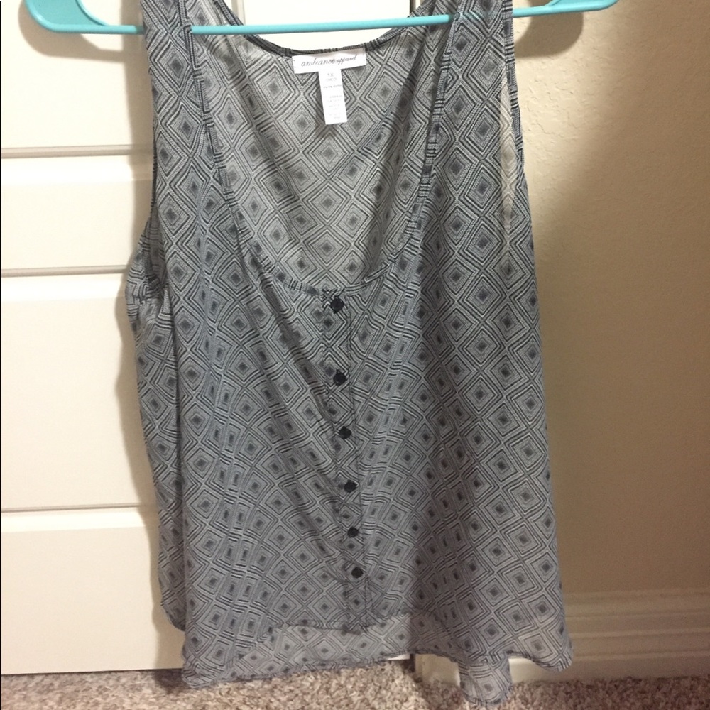 Black and gray tank top