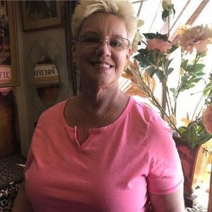 Meet your Posher, Sabrina