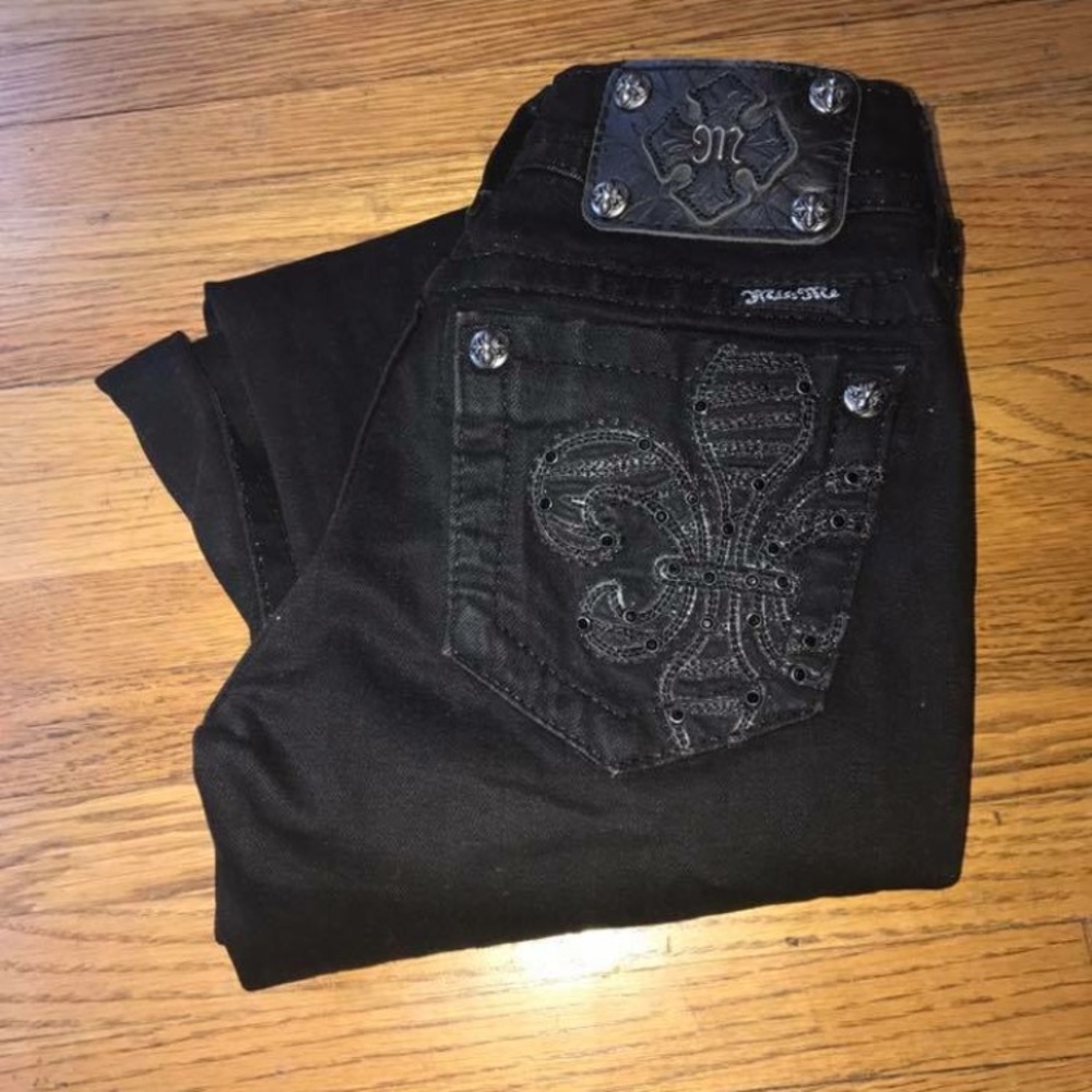Black skinny miss me jeans