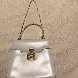 White Gucci purse