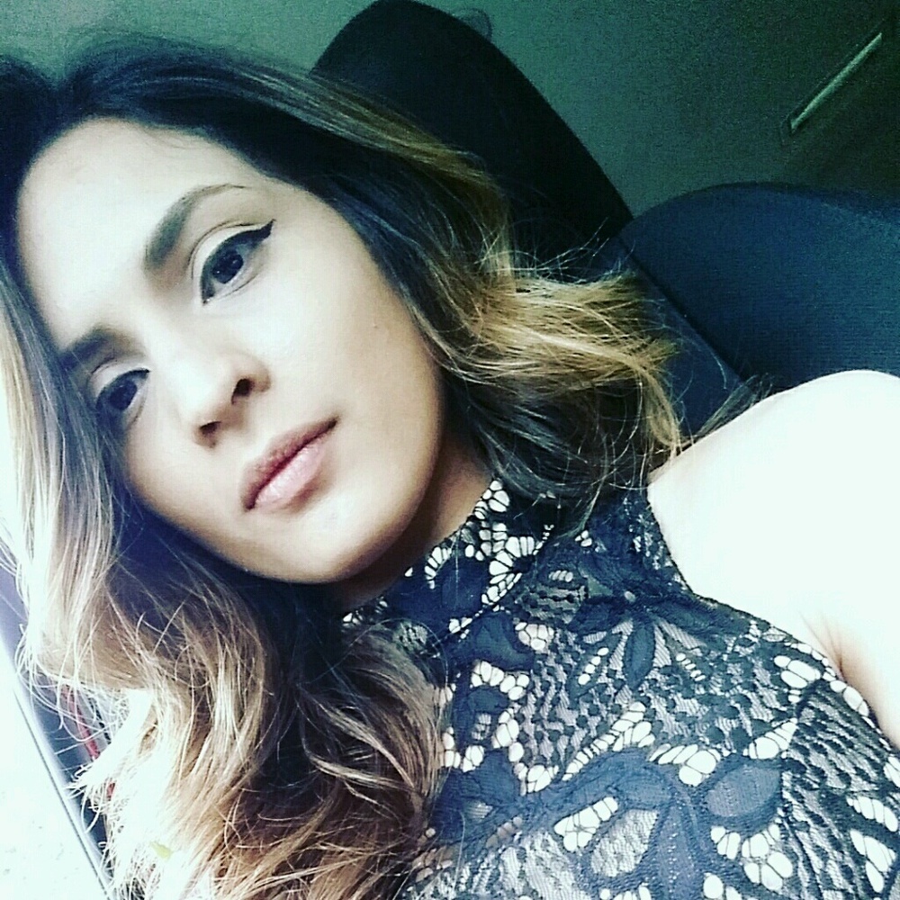 Meet your Posher, Selena