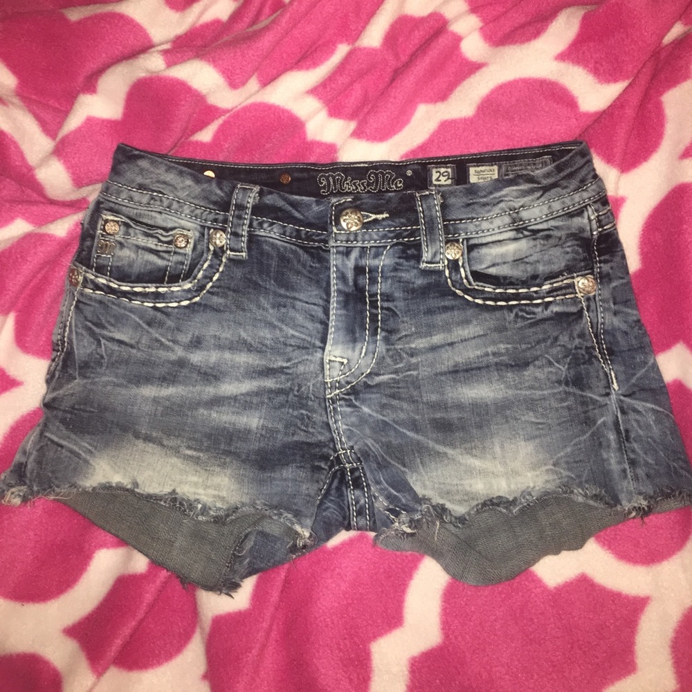 Miss Me Shorts