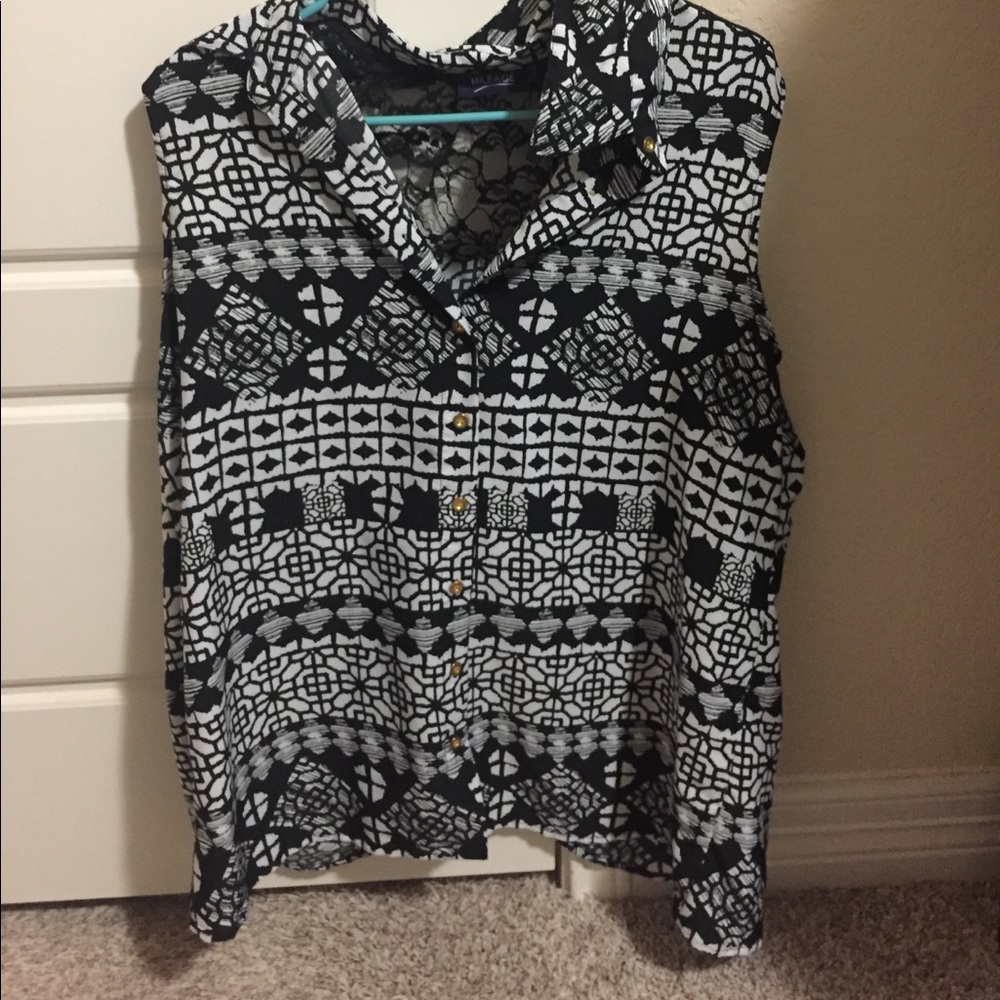Aztec print top