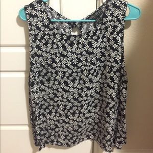 Forever21+ daisy top