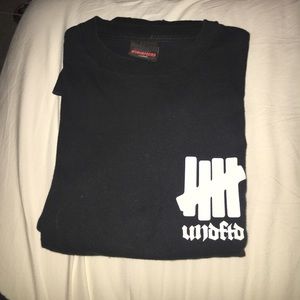 Undefeated longsleeve