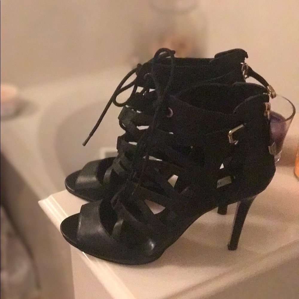 Sexy 4 inch Leather Guess Heels