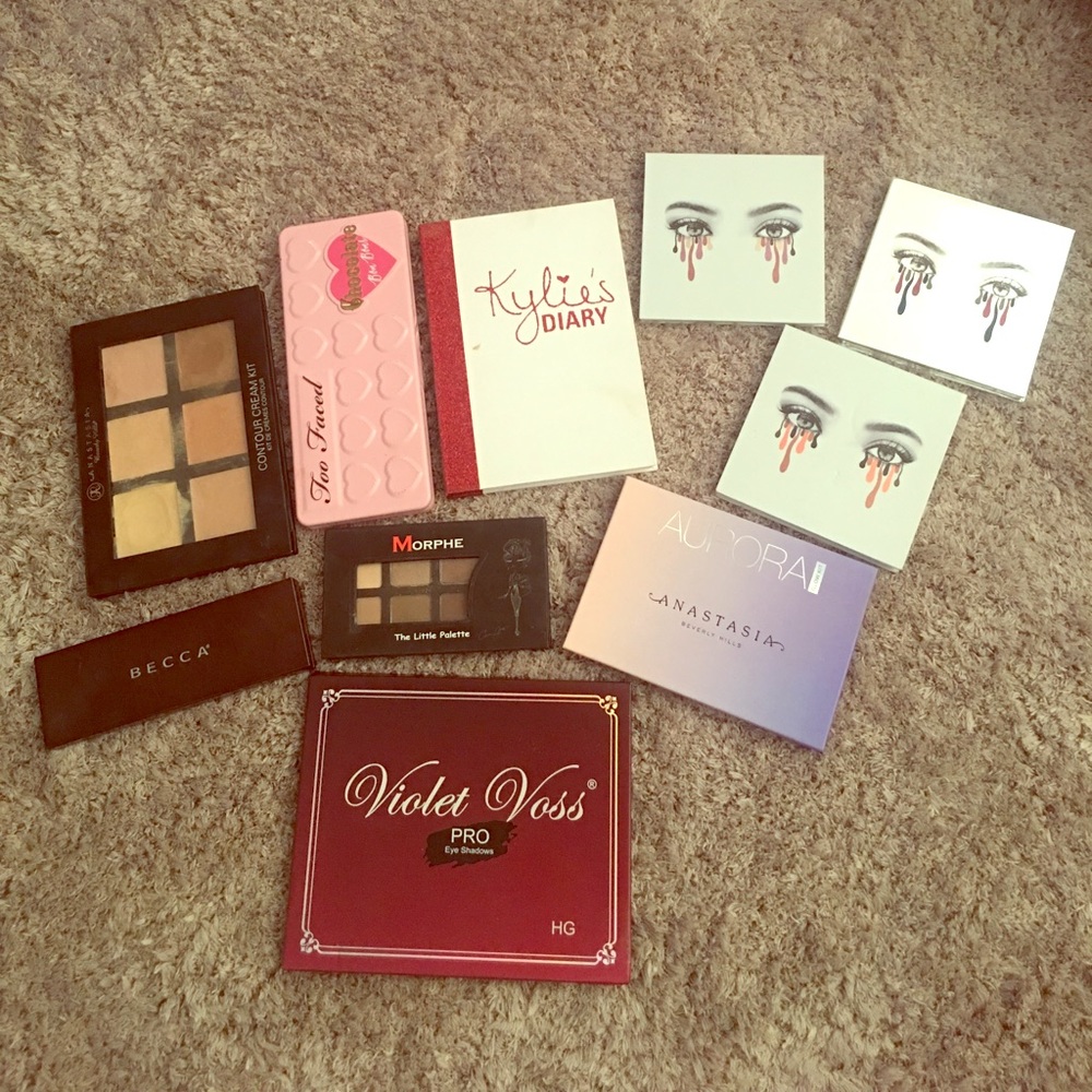HIGH END MAKEUP PALETTES FOR SALE✨